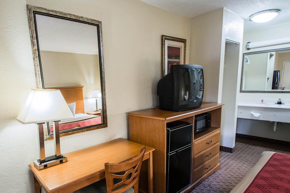 Quality Inn Atlantic Beach-Mayo Clinic Jax Area Екстериор снимка