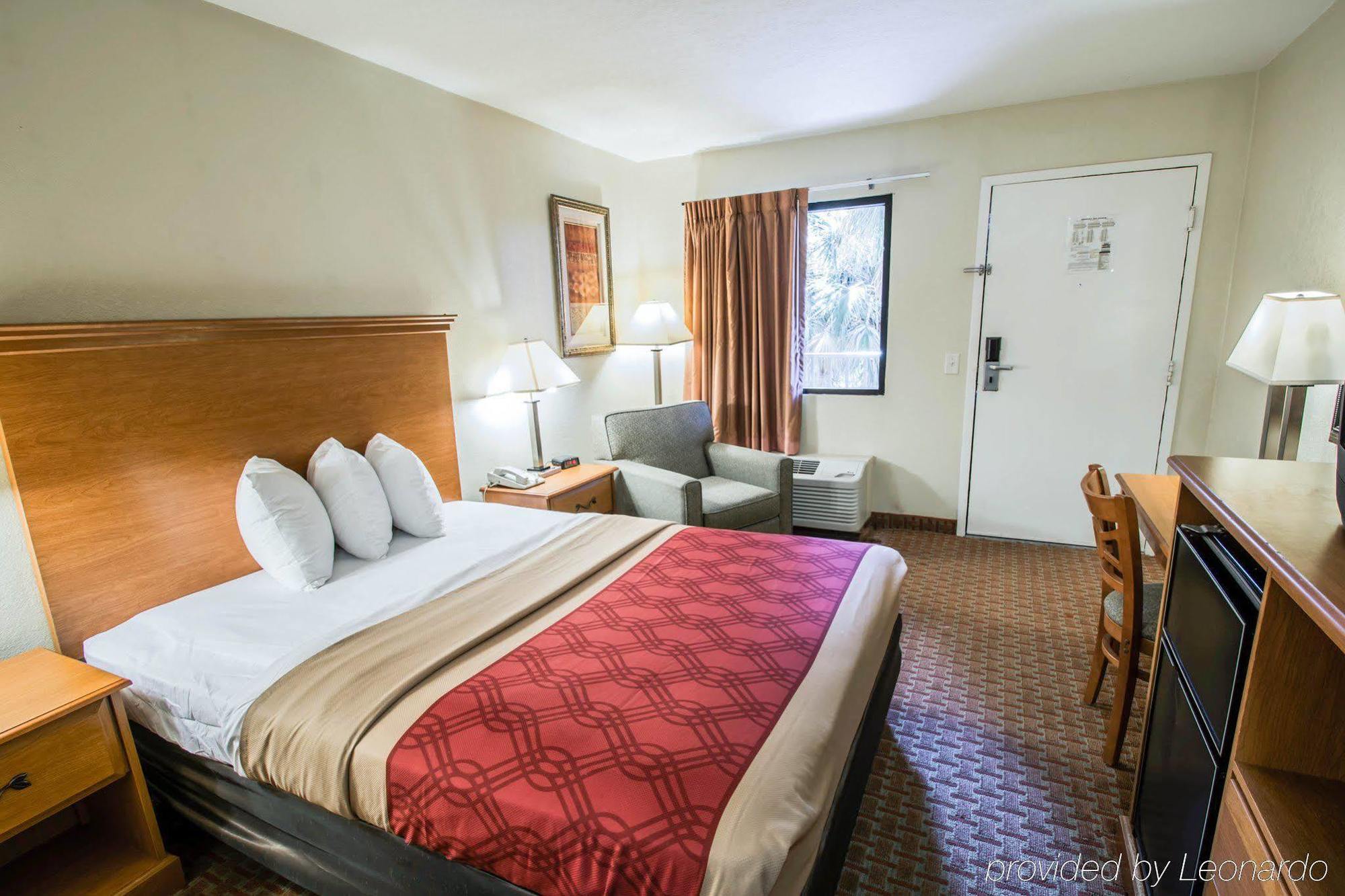 Quality Inn Atlantic Beach-Mayo Clinic Jax Area Екстериор снимка